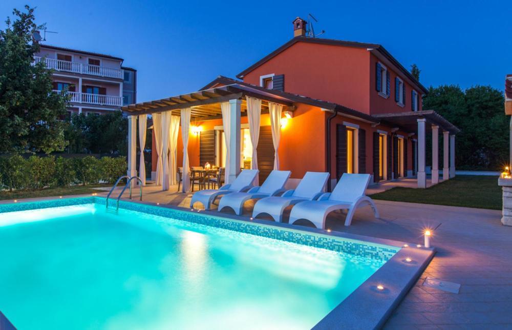 Villas Vilanija Umag Exterior foto