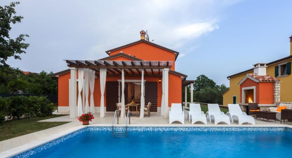 Villas Vilanija Umag Exterior foto
