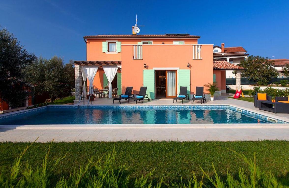 Villas Vilanija Umag Exterior foto